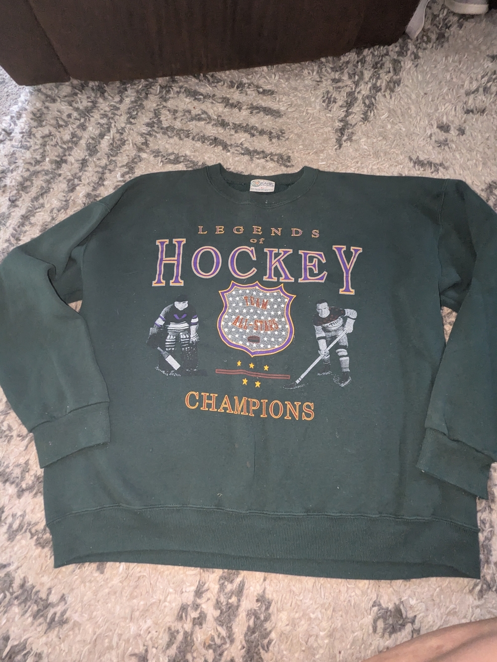 Van Heusen Dark Green Legends of Hockey Crewneck Sweatshirt